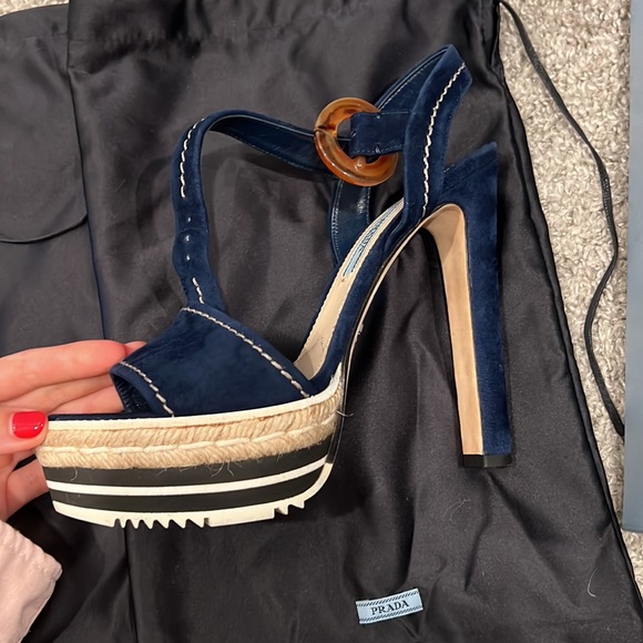 Parada Platform Heels - Worn Once - Picture 15 of 17